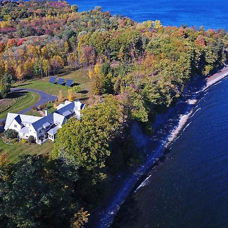 Stunning South Hero Home On Lake Champlain With View Kültér fotó