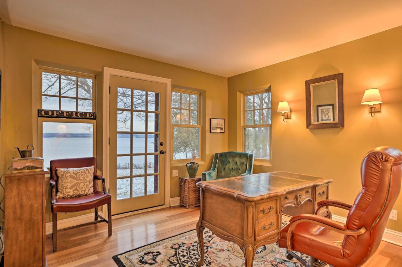 Stunning South Hero Home On Lake Champlain With View Kültér fotó